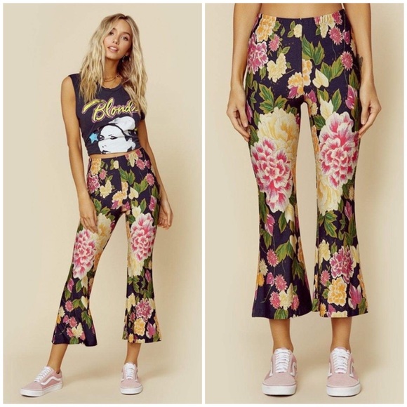 $145 NWT NOVELLA ROYALE IRIS BELLS FREE PEOPLE - Picture 2 of 4